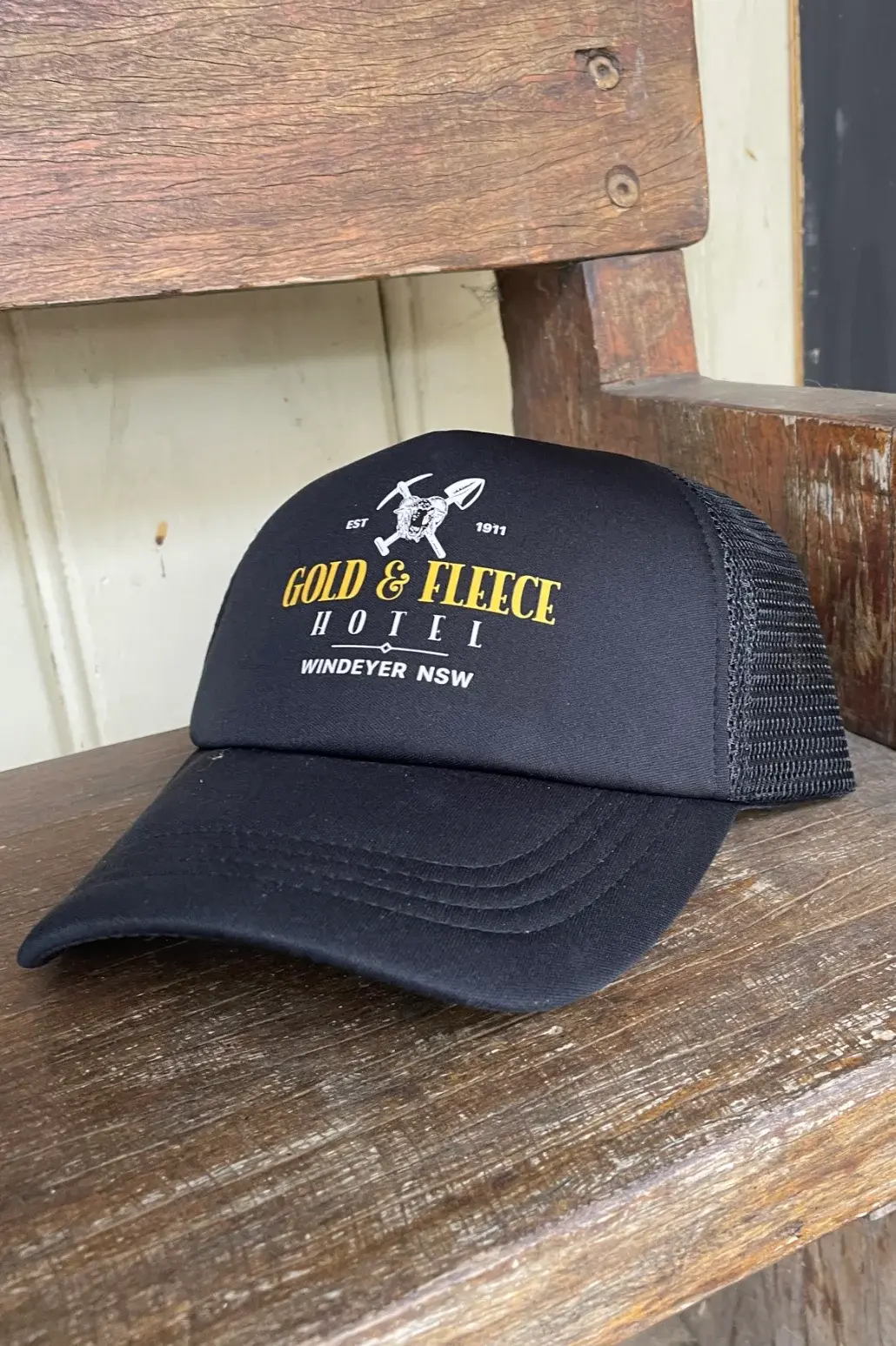 Gold & Fleece Hotel Cap